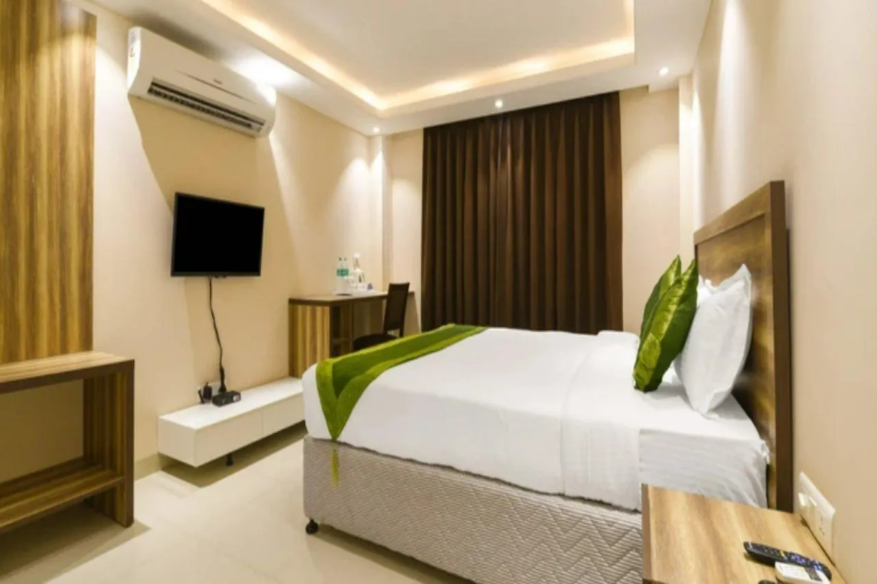 Treebo Iffco Chowk Gurgaon